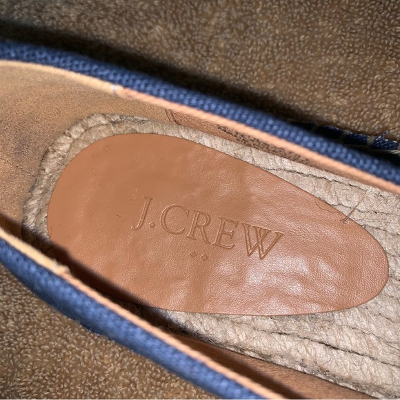 Women’s 9 1/2 J. CREW Navy Blue / Pink Cap Toe Canvas Espadrille Slip On Shoes - Picture 15 of 16